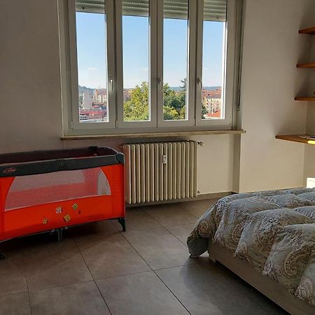 Sesto Piano Apartment Asti Exterior foto